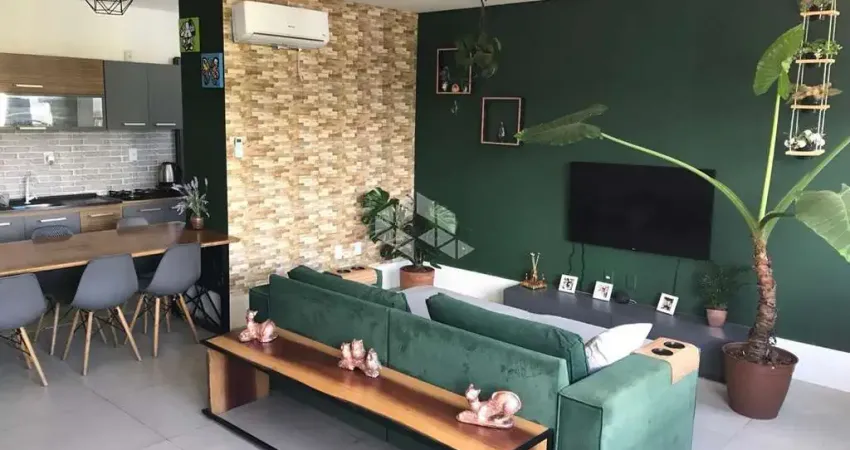 APARTAMENTO COM 2 DORMITÓRIOS/QUARTOS EM CAMBORIÚ-SC, BAIRRO SANTA REGINA Á VENDA POR R$ 300.000,00.