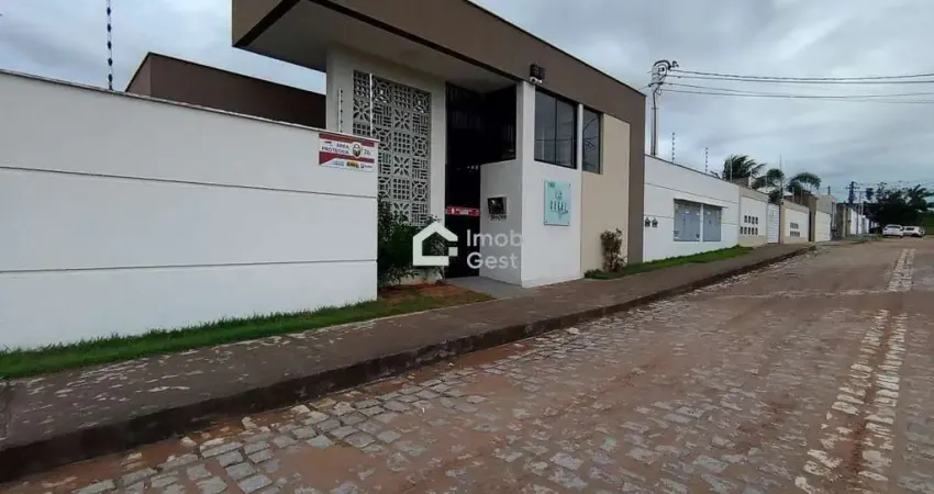 Casa em Condomínio Fechado