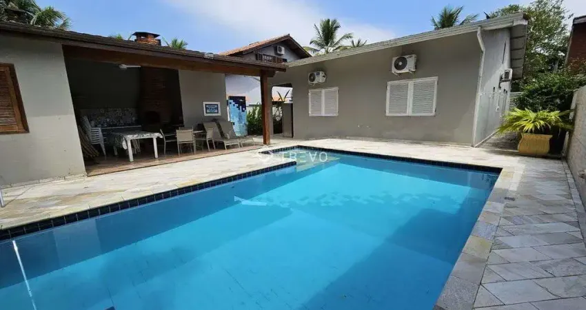 Casa Térrea com 4 dormitórios à venda em Riviera de São Lourenço