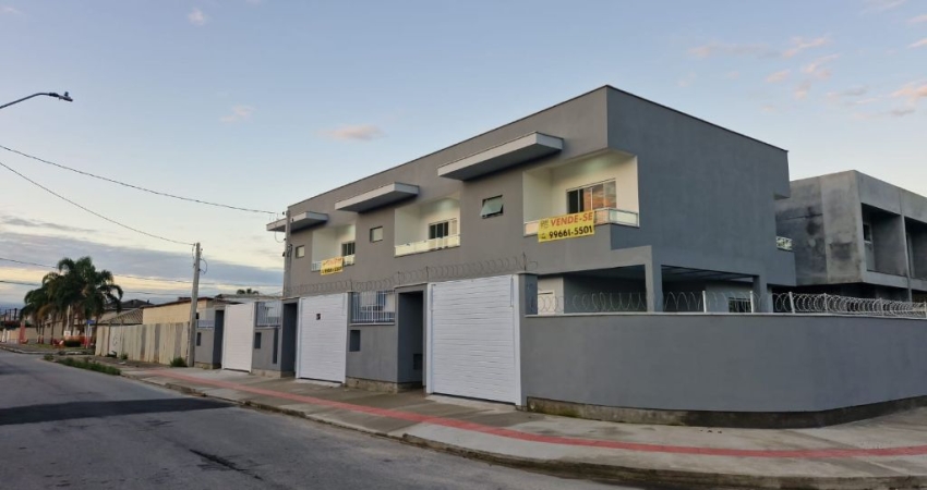 Sobrado de Esquina à Venda em Nova Palhoça – 2 Suítes, 95m² + Terreno Privativo