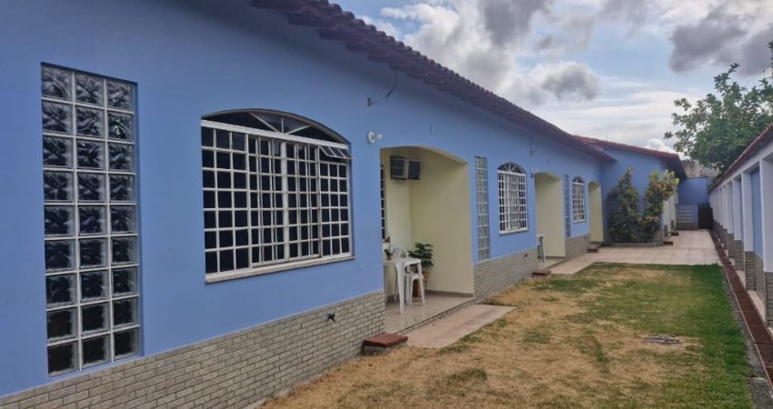 Casa de vila com 1 quarto para locação proximo ao centro de Campo Grande - RJ
