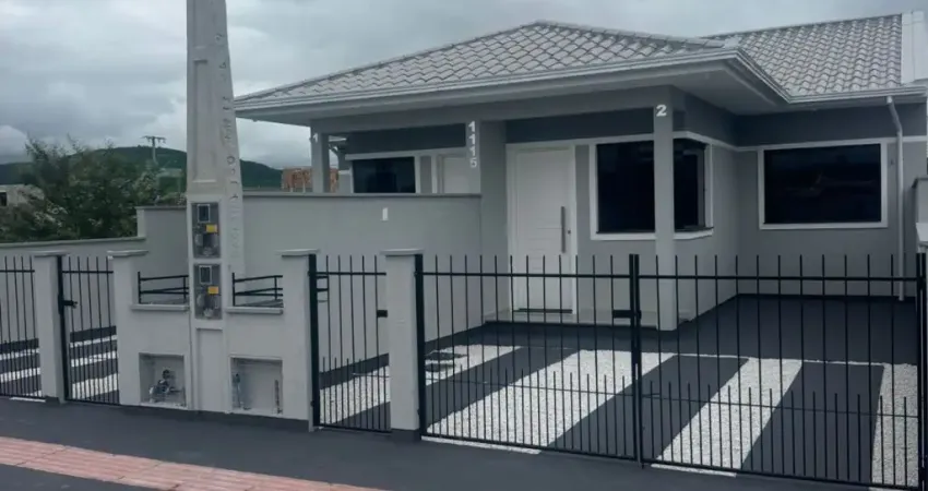 Casa em condomínio fechado com 2 quartos à venda na Avenida Aleixo Alves de Souza, 100, Nova Palhoça, Palhoça