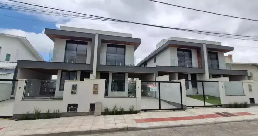 Excelente sobrado. fino acabamento no pagani. proximo ao bisteck.