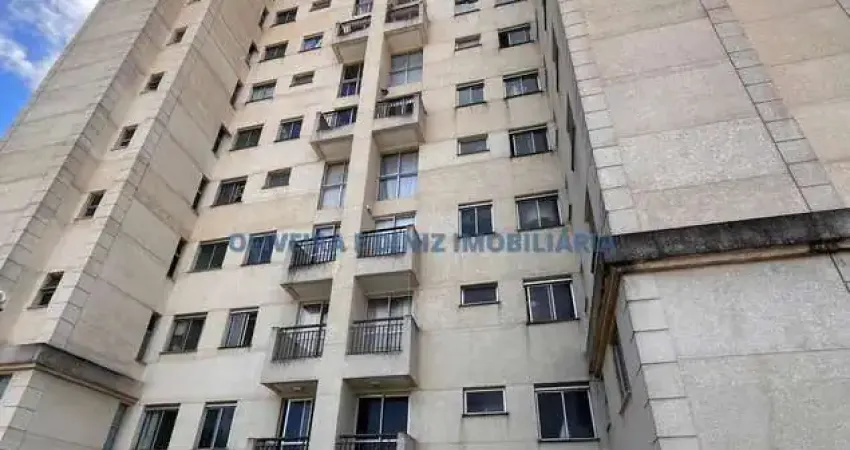 Apartamento no centro de Osasco, excelente local, 60m², 3 quartos, 1 banheiro, sala com sacada, 1 vaga de garagem