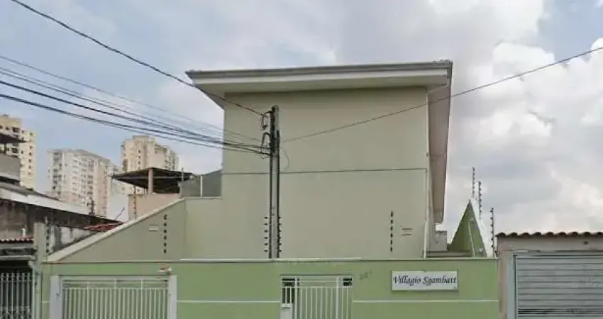 Sobrado em condomínio fechado, bairro Quitaúna, Osasco, 58m², 2 quartos, 1 banheiro, lavabo, cozinha, 2 vagas cobertas