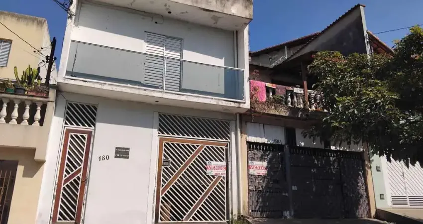 Terreno com 3 casa construídas, 250m², em Osasco, no bairro Jaguaribe