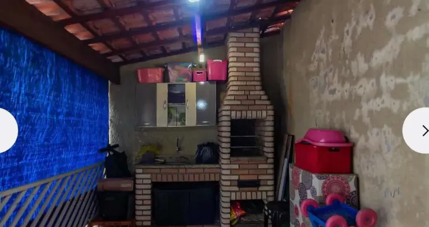 Casa com 3 quartos ,área gourmet . ótima oportunidade 183 m².