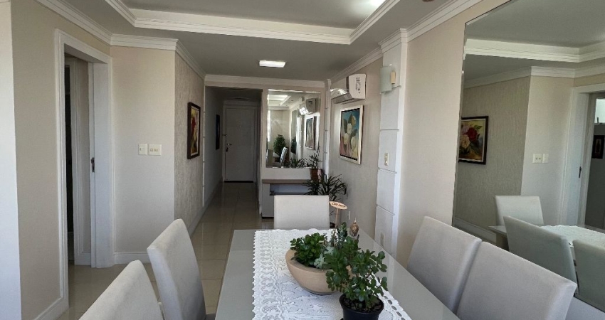 Apartamento à Venda – 2 Dormitórios com Suíte | Bairro Nobre | 94m² de Conforto e Praticidade! ESTREITO - fLORIANÓPOLIS