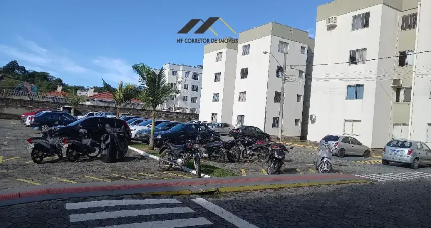 Apartamento com 2 quartos à venda na Rua Manoel Francisco Machado, 595, Fundos, Biguaçu