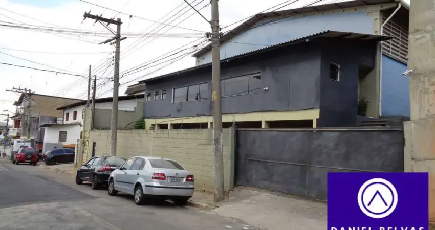 Galpão com 630 m² A/C  para locação  no Jardim Califórnia, Barueri