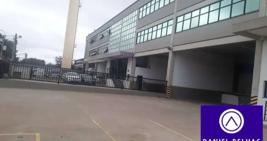 Barracão / Galpão / Depósito com 4 salas para alugar na Alameda Rio Preto, Tamboré, Barueri