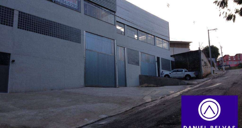 Galpão  com 2.200 m² Area Construida para Locação em Santana de Parnaiba
