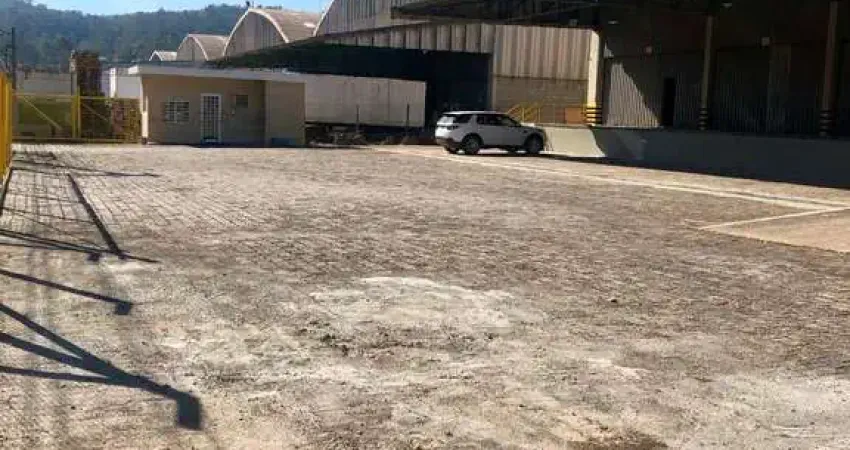 Barracão / Galpão / Depósito com 8 salas para alugar na Rua Nova São Paulo, Itaqui, Itapevi