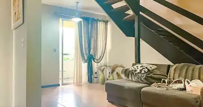 Apartamento cobertura a venda em Blumenau no Bairro Garcia com 4 dormitórios e área de lazer.