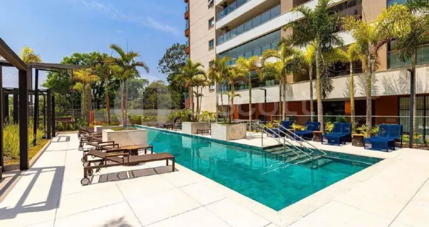 Exclusiva Cobertura à Venda no Morumbi, São Paulo com Hall Privativo