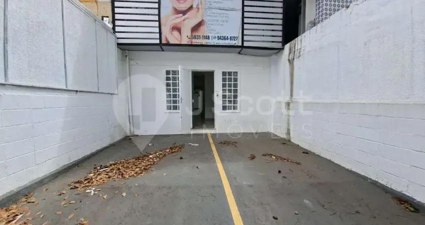 Casa comercial para alugar na Avenida Santa Catarina, 326, Vila Alexandria, São Paulo