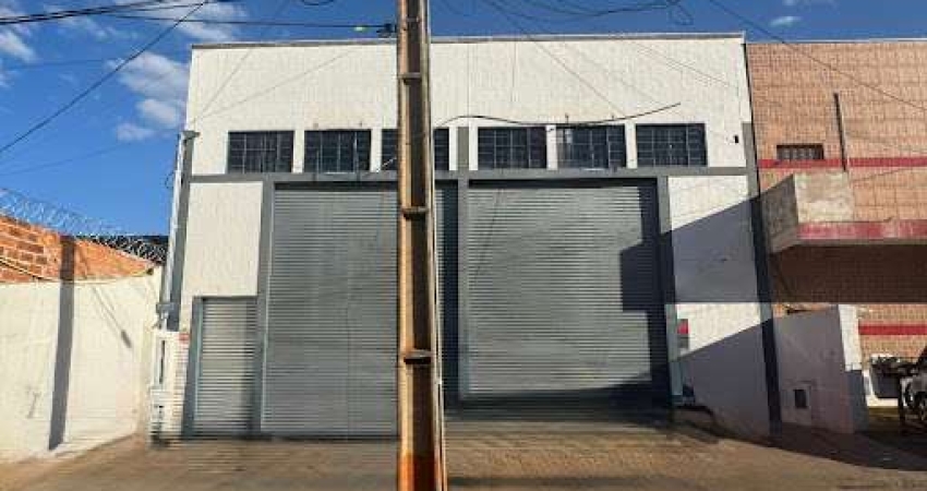 Galpão para alugar, 330 m² por R$ 7.000,00/mês - Residencial Celina Park - Goiânia/GO