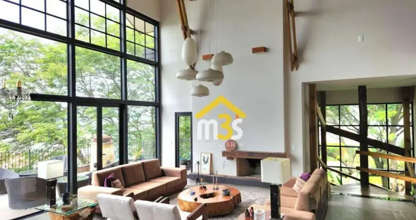 Casa de esquina com 525m², 4 quartos, 3 suítes, 6 vagas no tamboré 10 a venda por 4.995.000,00