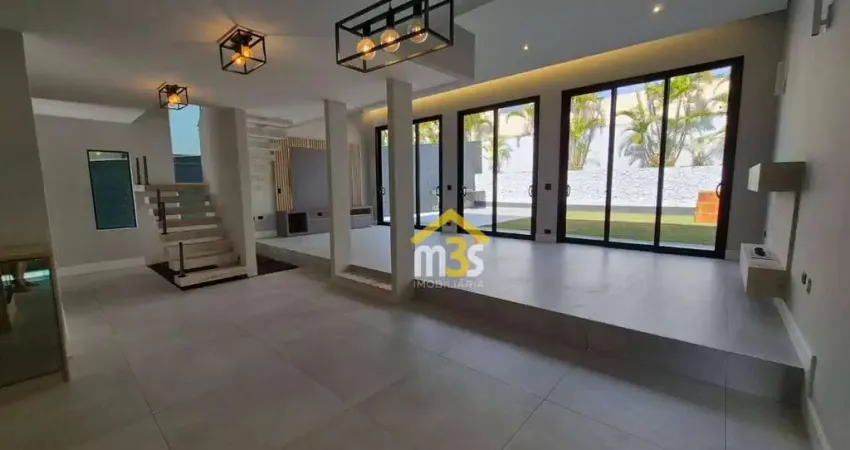 Lindíssima casa nova no residencia 4, 3 suítes, 4 vagas, com 369m² por $ 3.800.000,00