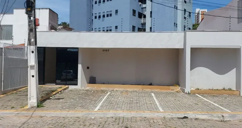 Aluguel de prédio comercial com 08 salas e recepção, Tirol- Natal/RN