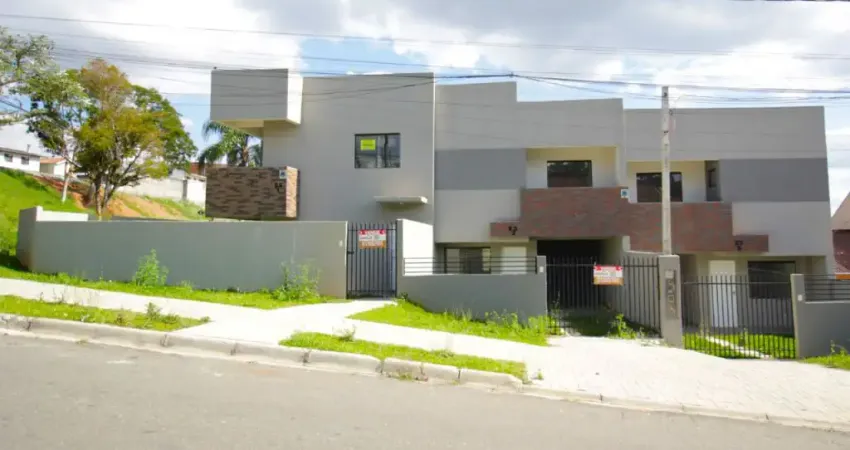 SOBRADO DE ESQUINA NOVO EM CURITIBA – ALTO BOQUEIRÃO!