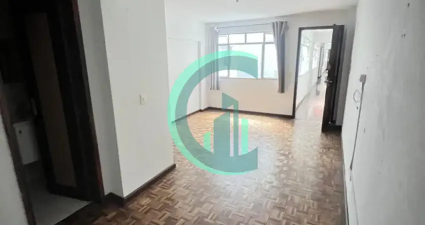 Kitnet / Stúdio à venda no Centro, Curitiba 