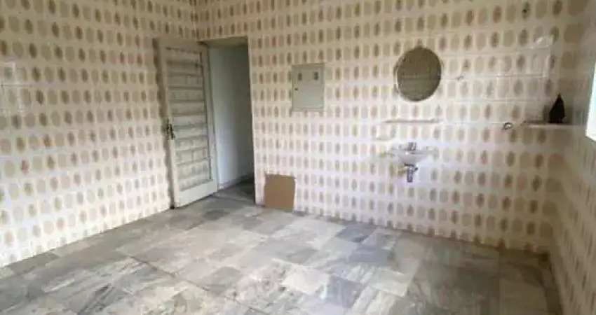 Casa com 6 quartos para alugar no Centro, Pindamonhangaba