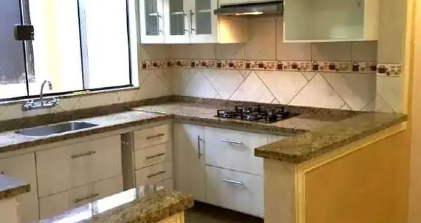 Sobrado para aluguel, 3 quartos, 1 suíte, 2 vagas, alto do cardoso - pindamonhangaba/sp