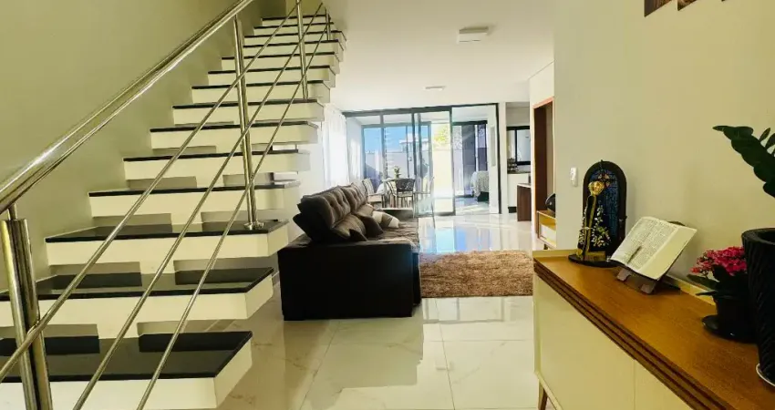 Casa em condomínio fechado com 3 quartos à venda na Rua Virgilio Borati Junior, 59, Condomínio Residencial Fogaça, Jacareí