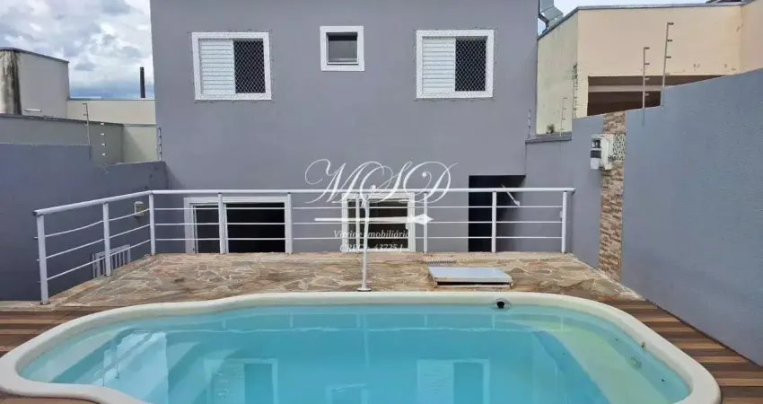 Lindo sobrado no villa branca com aconchegante área gourmet e piscina.