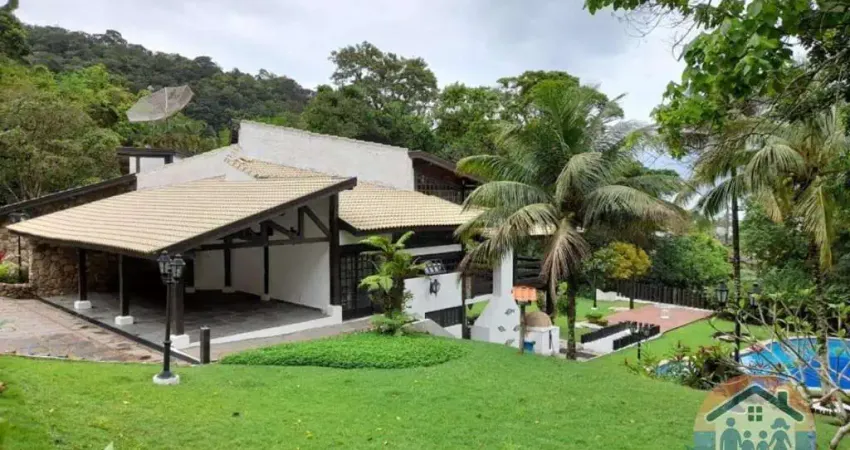 Casa em condomínio fechado com 4 quartos à venda no Guaecá, São Sebastião 
