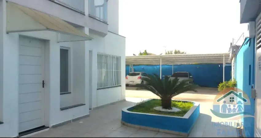 EXCELENTE OPORTUNIDADE DE SOBRADO EM CONDOMÍNIO PRÓXIMO AO MAR LOCALIZADO NO BAIRRO PORTO NOVO EM CARAGUATATUBA!