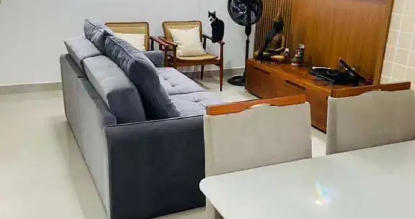 EXCELENTE SOBRADO TOTALMENTE MOBILIADO EM CONDOMÍNIO LOCALIZADO NO BAIRRO MARTIM DE SÁ EM CARAGUATATUBA!!