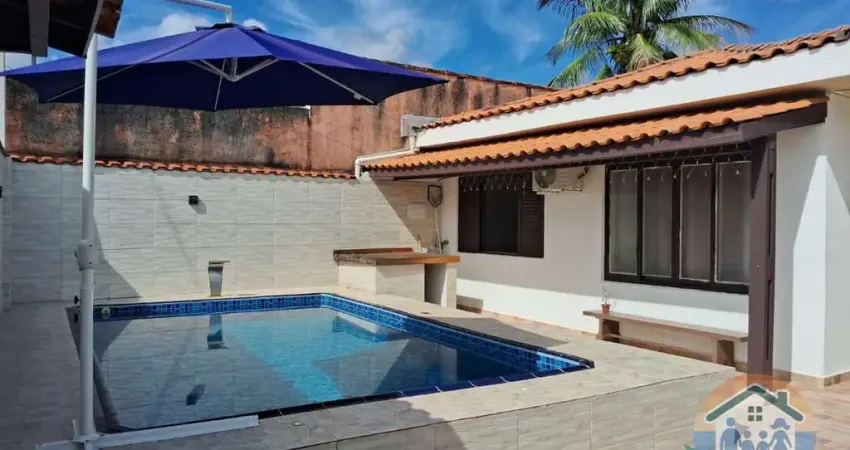 EXCELENTE IMÓVEL PRÓXIMO Á PRAIA LOCALIZADO NO BAIRRO PORTO NOVO EM CARAGUATATUBA-SP!!