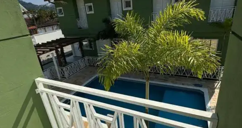 EXCELENTE SOBRADO MOBILIADO EM CONDOMÍNIO PRÓXIMO AO MAR LOCALIZADO NO BAIRRO CAPRICÓRNIO IIEM CARAGUATATUBA-SP!