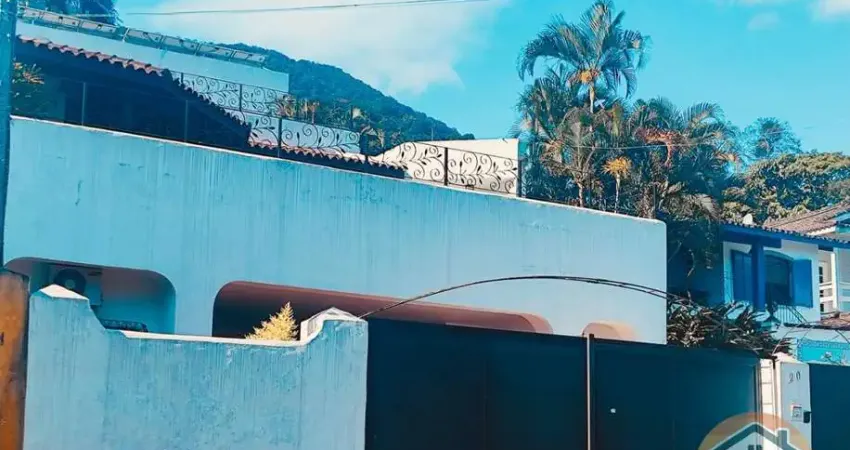 EXCELENTE OPORTUNIDADE SOBRADO PARA VENDA EM CONDOMÍNIO LOCALIZADO NA PRAIA EM GUAECÁ NO LITORAL NORTE DE SÃO PAULO!