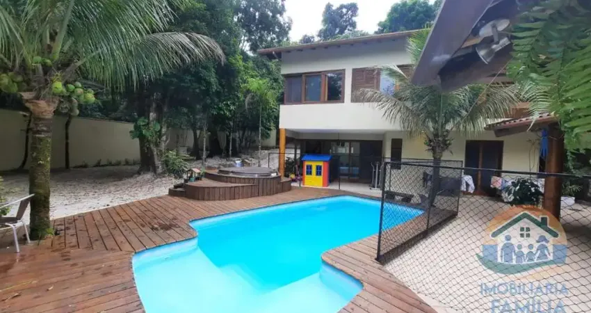 EXCELENTE SOBRADO DE ALTO PADRÃO LOCALIZADO NO CONDOMÍNIO PARK IMPERIAL MASSAGUAÇU EM CARAGUATATUBA!
