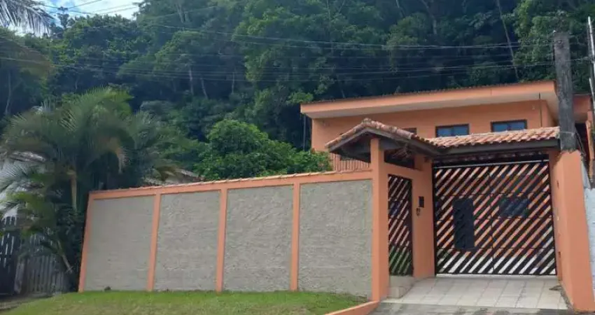 INCRÍVEL OPORTUNIDADE DE SOBRADO LOCALIZADO NO BAIRRO PRAINHA EM CARAGUATATUBA!