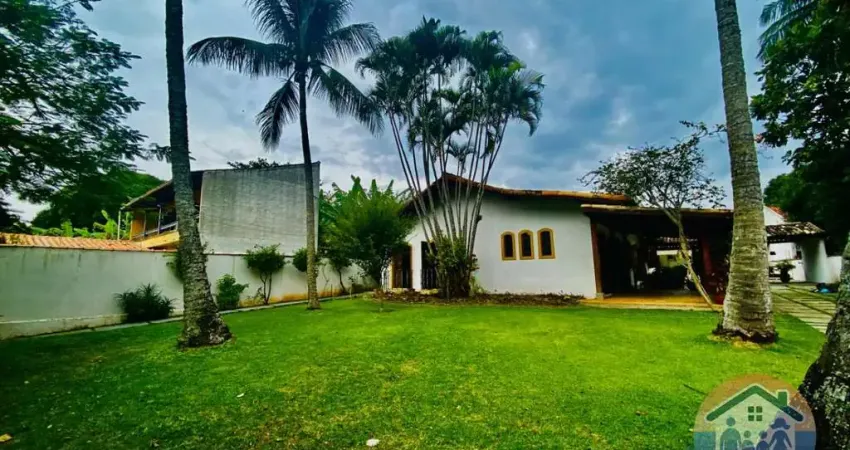 Incrível imóvel para venda localizado apenas 200 metros da belíssima praia de barequeçaba!