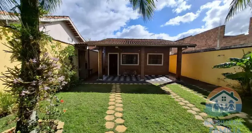 Excelente imóvel á venda localizado próximo a praia no bairro martim de sá em caraguatatuba-sp!