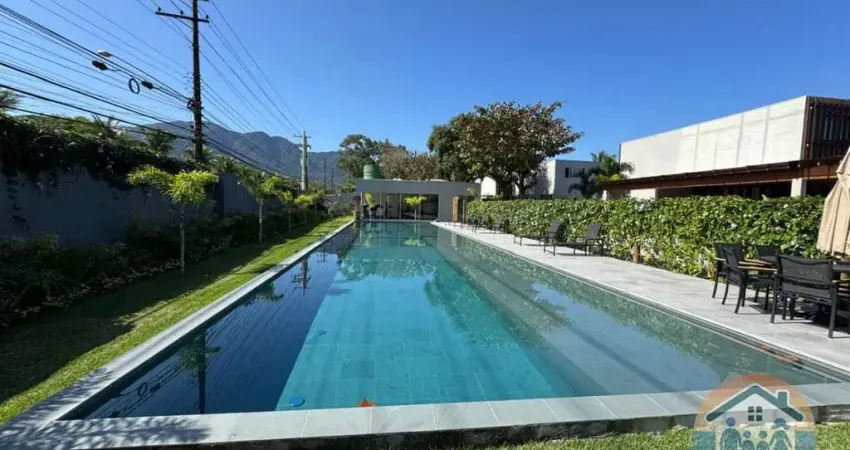 Espetacular condomínio fechado pé na areia na praia de maresias, localizado no litoral norte de são paulo!