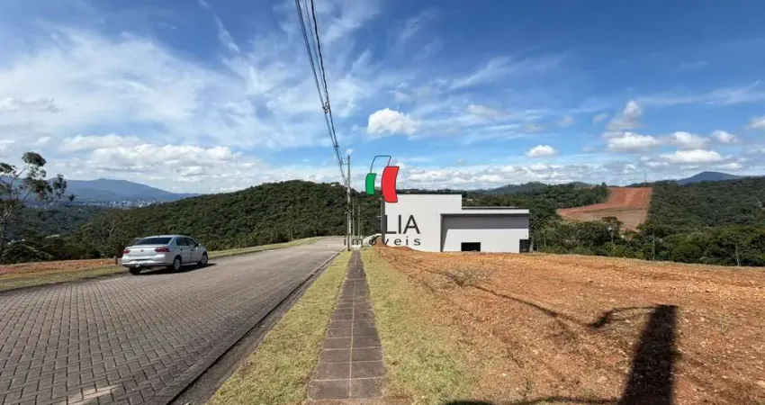 Lindo terreno no condominio reserva club proximo ao hospital.