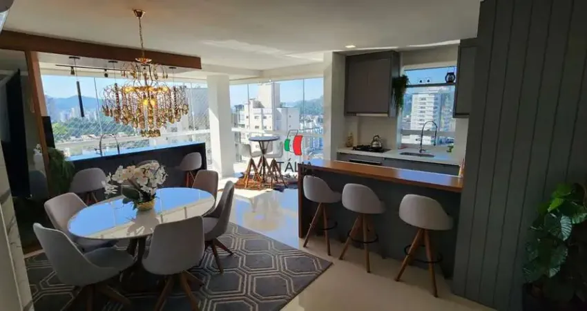 Apartamento com 3 quartos para alugar na Rua João Bauer, Centro I, Brusque