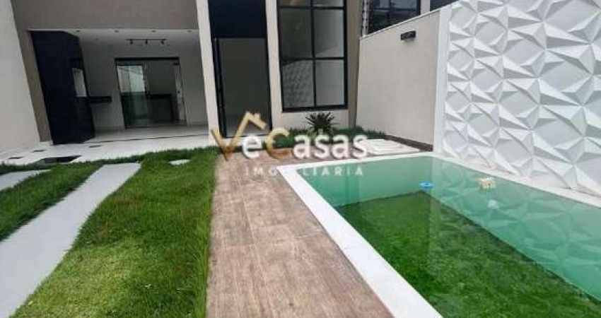 CASA ALTO PADR&#195;O OURO VERDE Com PISCINA E AMPLO QUINTAL