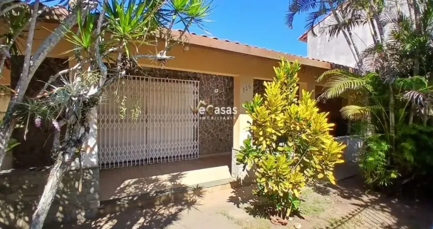 Casa com 4 quartos à venda na Rua Nova Friburgo, Boca da Barra, Rio das Ostras