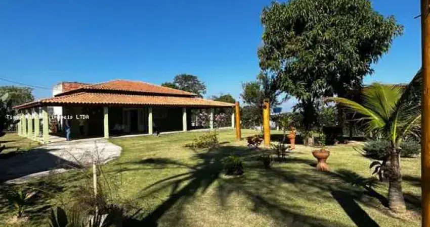 Sítio / Chácara para Locação em Taubaté, Pinheirinho, 2 dormitórios, 1 suíte, 2 banheiros, 4 vagas