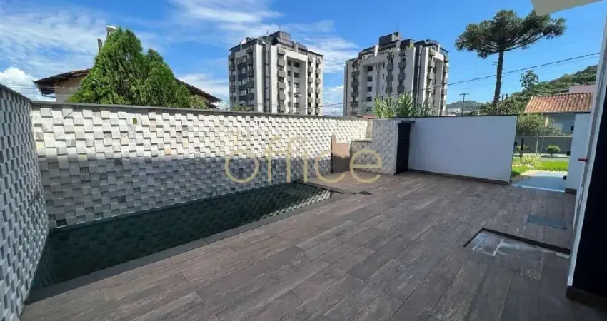 Casa com 3 quartos à venda no Saguaçu, Joinville