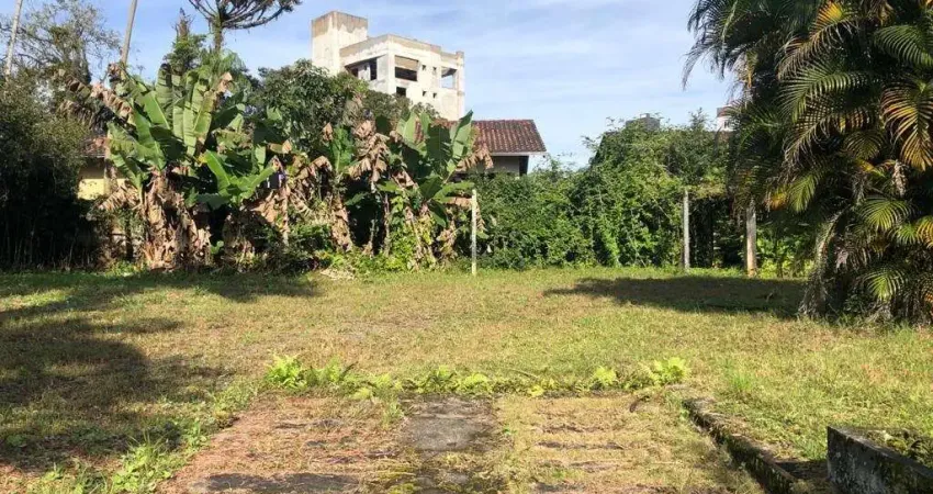 Terreno à venda em Joinville-SC, bairro Anita Garibaldi, com 2.045,00 m² de área! Aproveite essa oportunidade única!