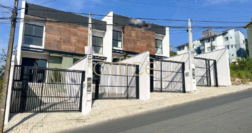 Sobrado de 3 Quartos com Suíte e Vaga de Garagem no Bairro Floresta, Joinville-SC! Venha Conferir!