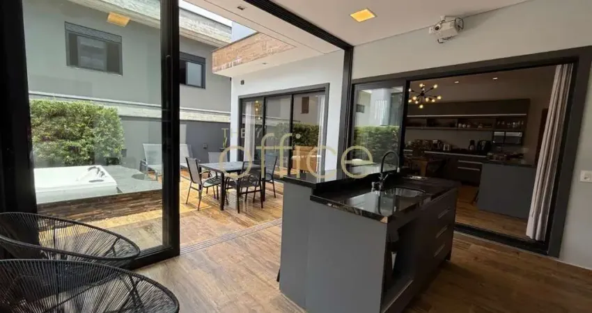 Casa em condomínio fechado com 4 quartos à venda na Vila Nova, Joinville 